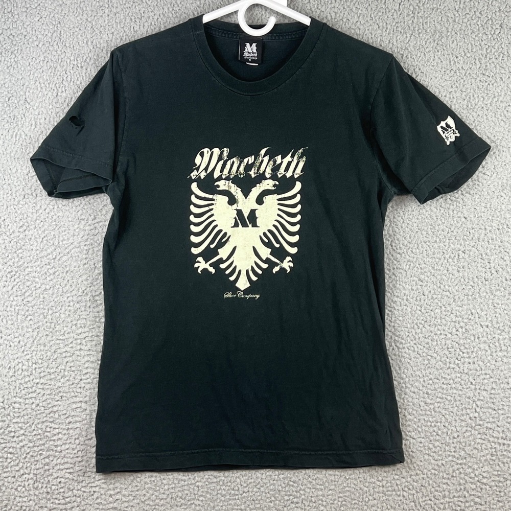VTG Macbeth Shoe Company T-Shirt Mens Small Black Eagle Logo Blink 182 Made USA‎